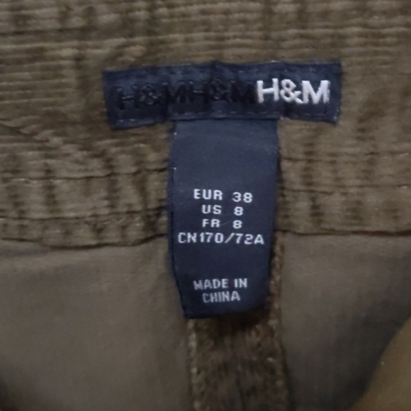 🌞BOGO🌞 H&M Corduroy Skirt - Picture 3 of 4